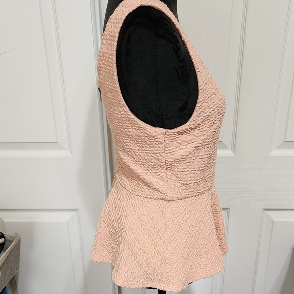 Forever 21 peplum Tankd Top size S - Picture 4 of 12